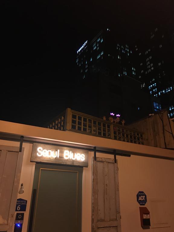 Seoul Blues Hotel Bagian luar foto