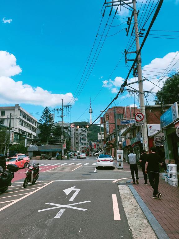 Seoul Blues Hotel Bagian luar foto
